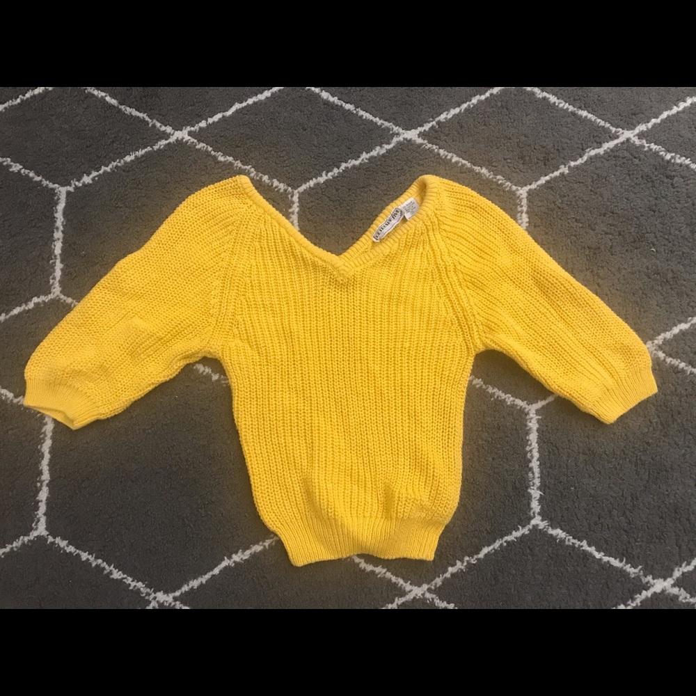 Vintage womans v neck sweater Small